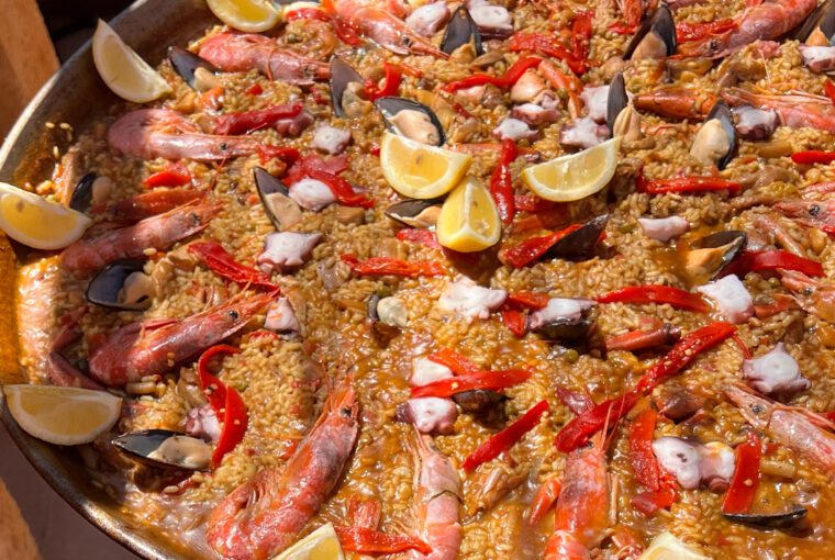 Entdecke Einzigartige Paella-Events auf Mallorca mit Uns